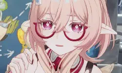 Featured image of post I really wish the glasses were permanently in her design it looks so cute on her